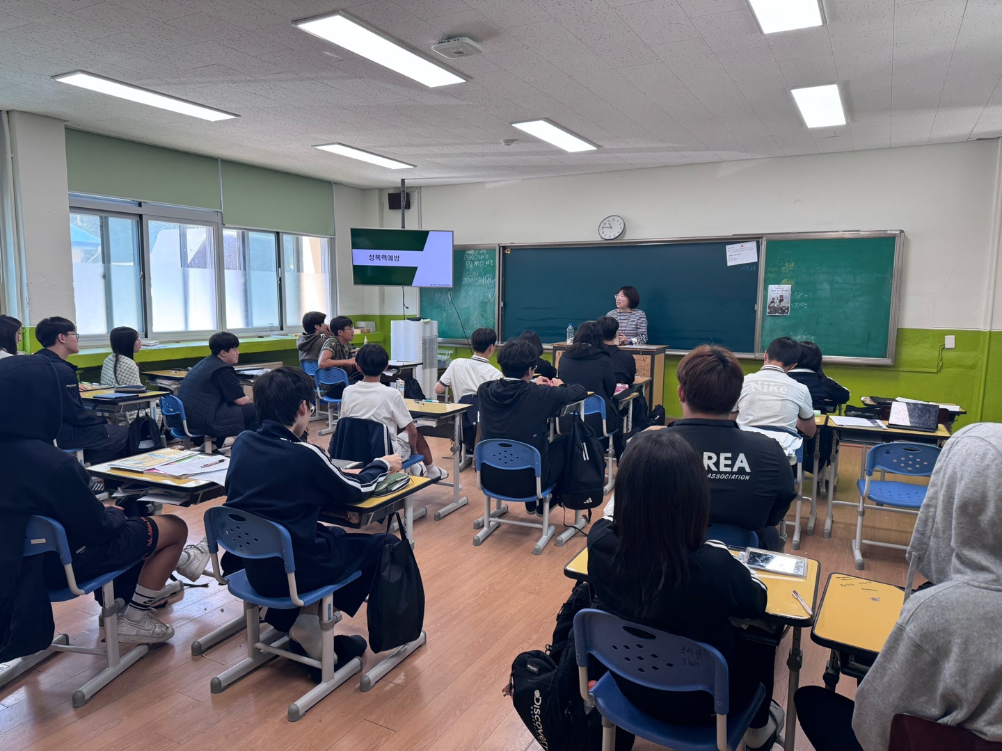 KakaoTalk_20250521_001846213_01